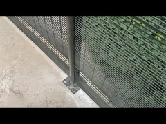 পরিষ্কার ভিউ 358 ঝালাই জাল নিরাপত্তা বেড়া গুঁড়া আবৃত বাগান স্পাইক সঙ্গে 2 X 2.5m