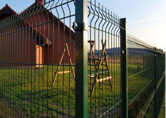 ফার্ম 4.0mm*50*200mm Anticorrosion এর জন্য Galvanized 3D ত্রিভুজ বাঁকানো বেড়া