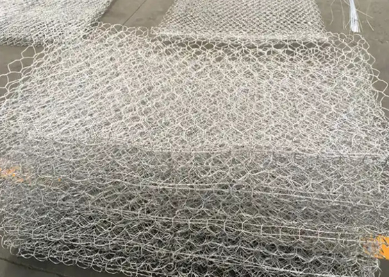 বাঁকা গ্যাবিয়ন তারের জাল গর্ত 60x80mm / 80x100mm / 100x120mm